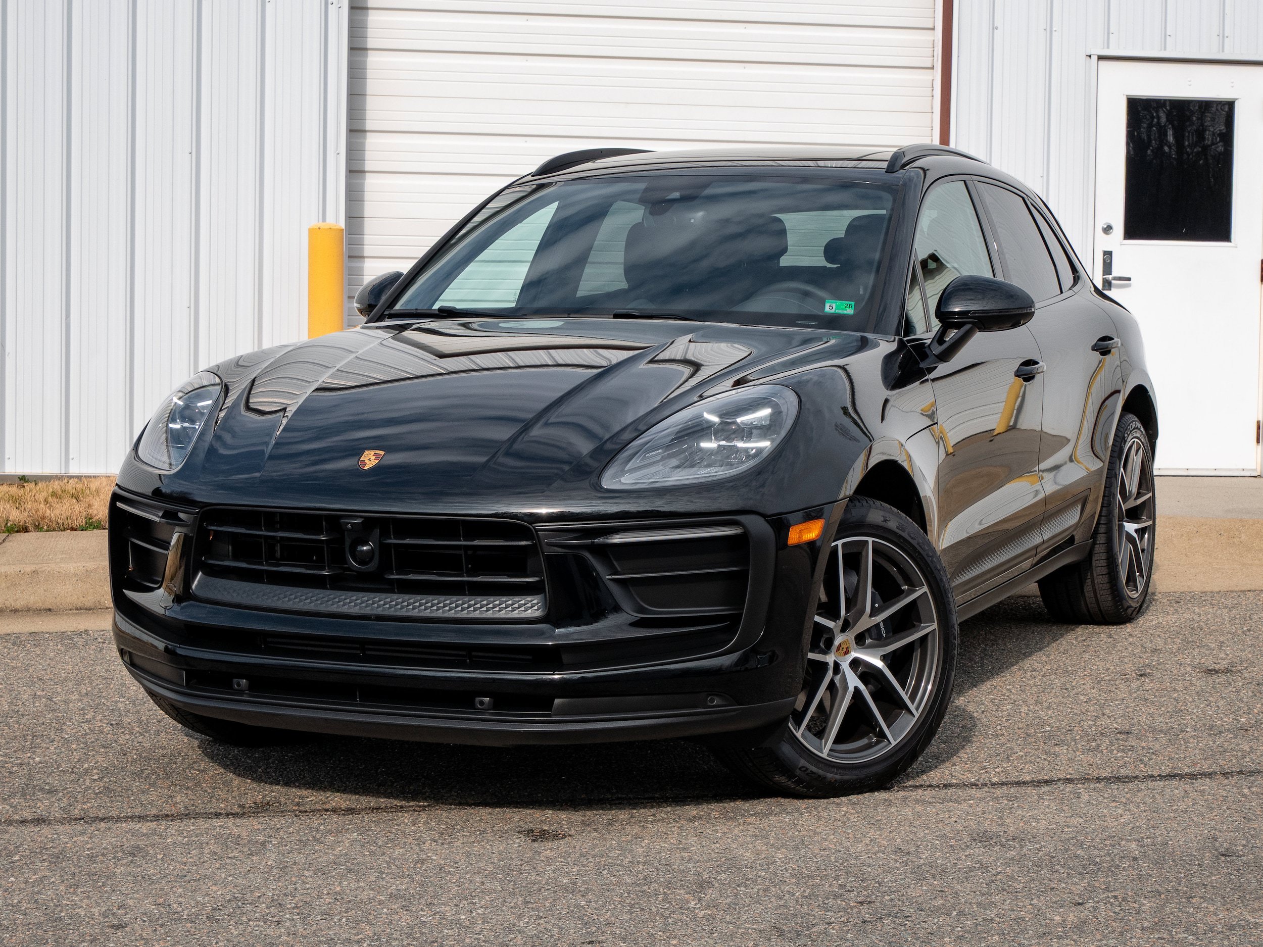 Certified 2025 Porsche Macan