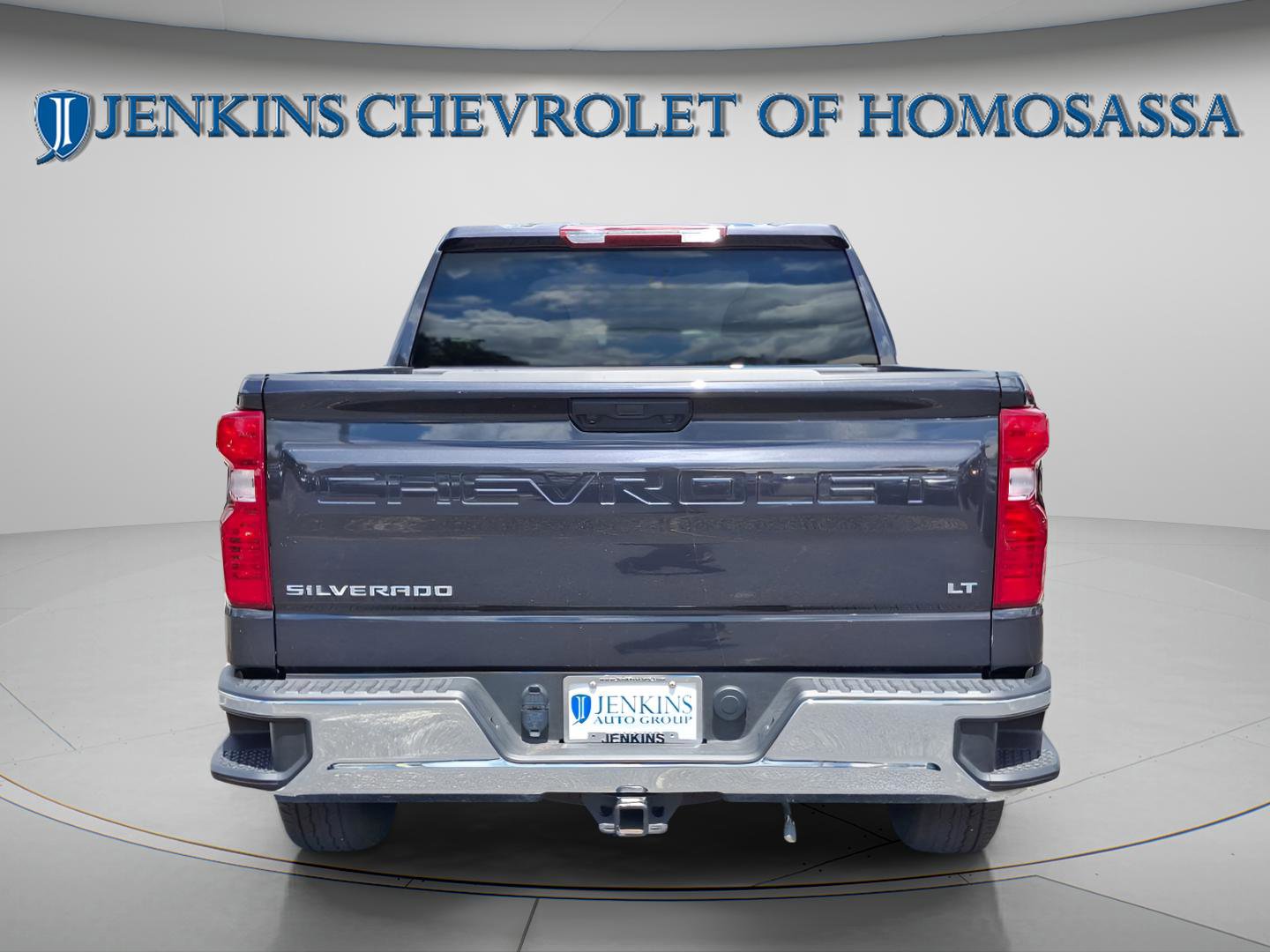 Used 2024 Chevrolet Silverado 1500 LT w/ Protection Package image 4