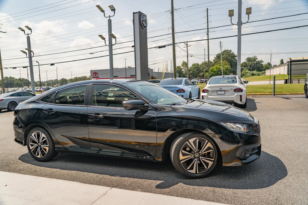 Used 2018 Honda Civic EX-T image 8