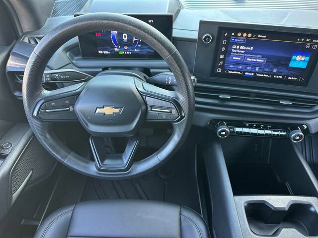 Used 2024 Chevrolet Silverado EV W/T AWD/4WD image 17
