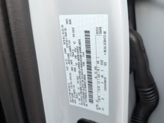 Used 2025 Ford F150 Lightning Flash image 17