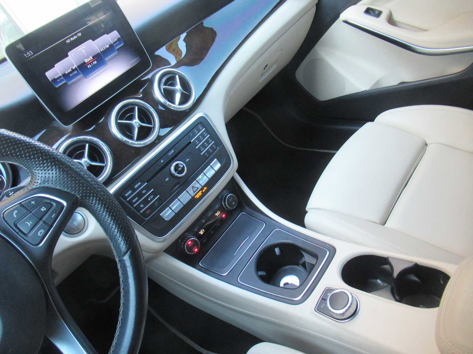 Used 2019 Mercedes-Benz CLA 250 CLA 250 image 31