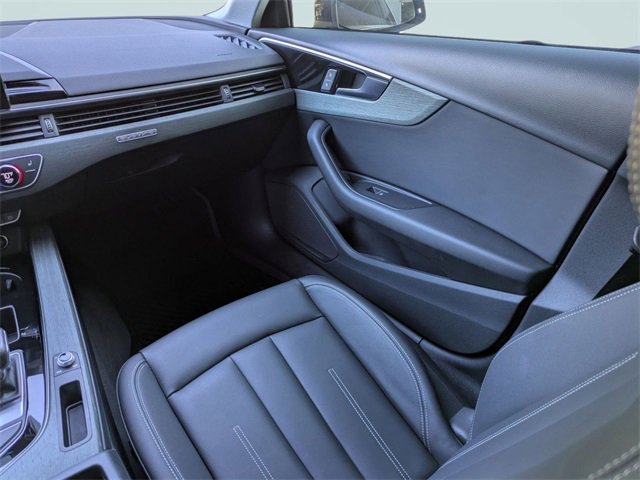 Used 2021 Audi A4 2.0T Premium w/ Convenience Package image 18