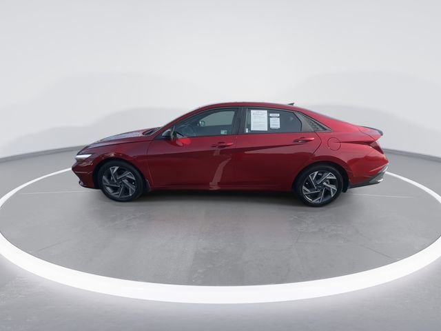 Certified 2025 Hyundai Elantra Sport image 5
