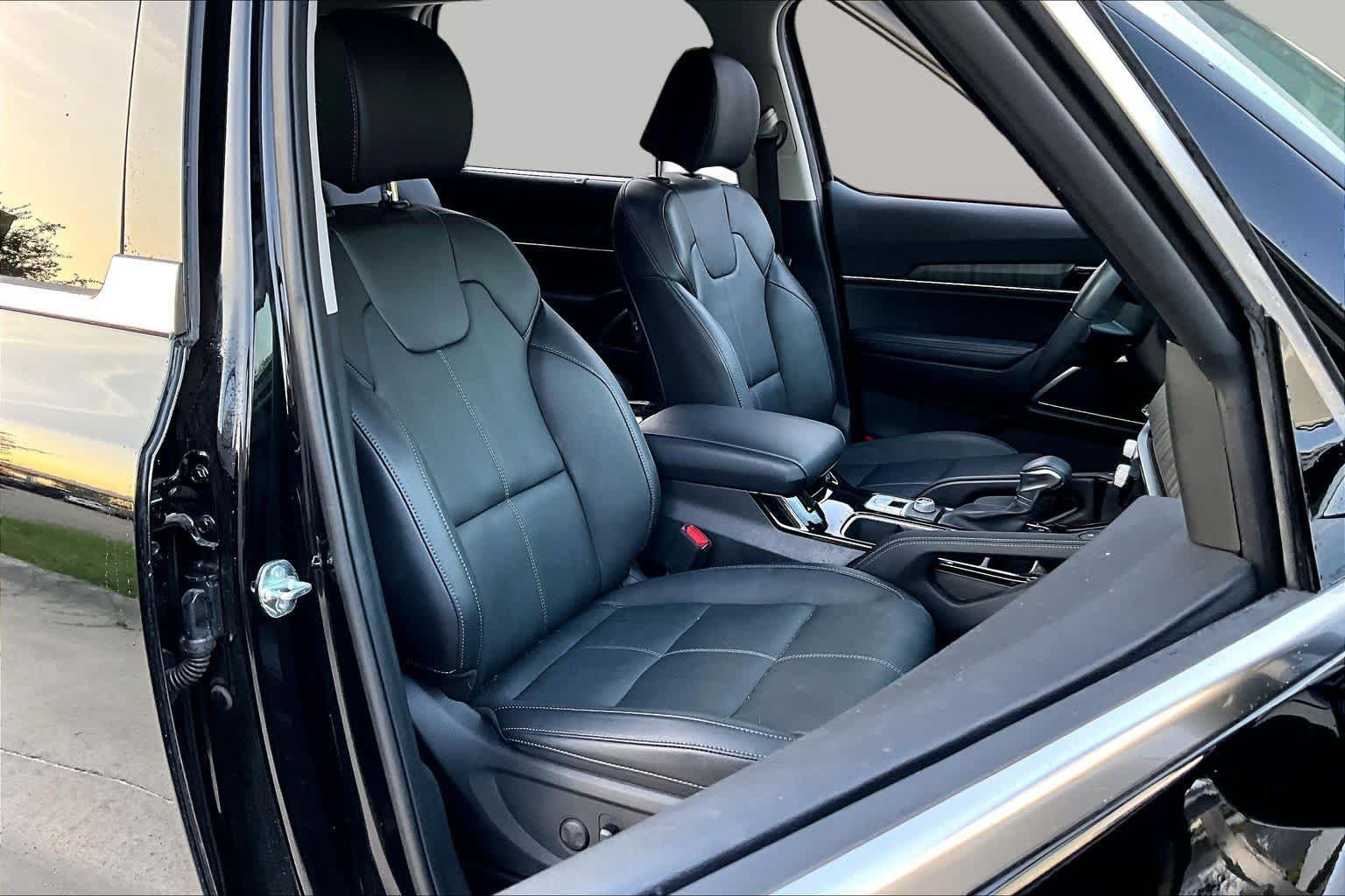 Used 2024 Kia Telluride SX FWD image 9