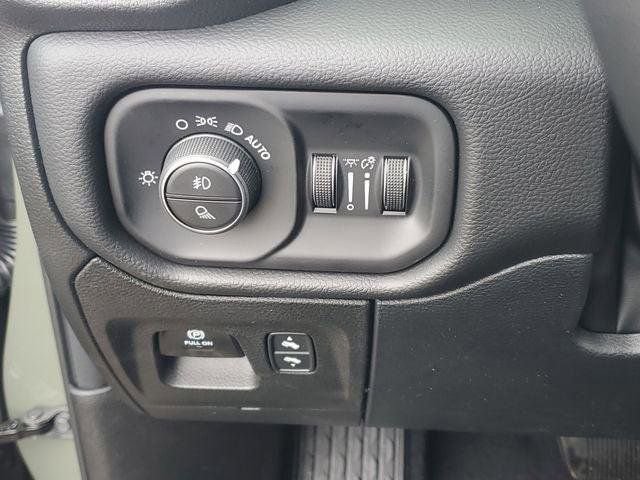 New 2026 RAM 1500 Big Horn AWD/4WD image 7