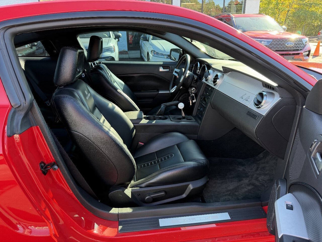 Used 2006 Ford Mustang GT Premium RWD image 15