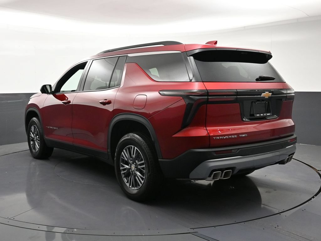 Certified 2026 Chevrolet Traverse LT w/ Driver Confidence Package AWD/4WD image 3