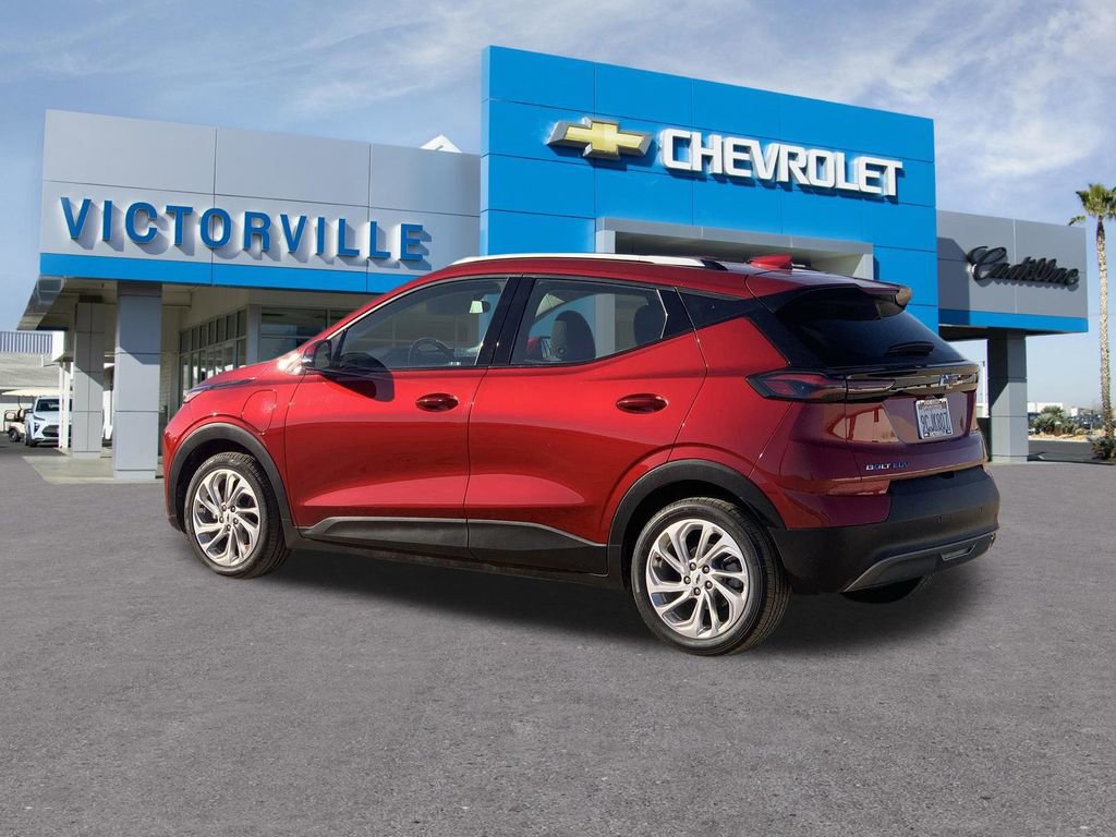 Certified 2022 Chevrolet Bolt EUV LT w/ Comfort Package image 7