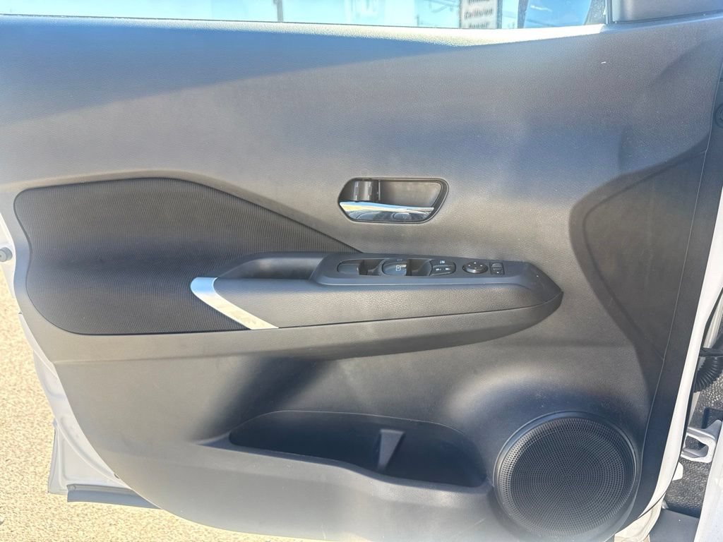 Used 2024 Nissan Kicks SV FWD image 14