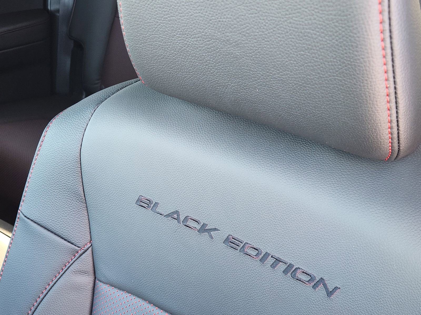 New 2026 Honda Ridgeline Black Edition image 17