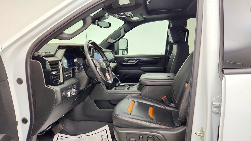 Used 2024 GMC Sierra 2500 AT4 w/ AT4 Premium Plus Package AWD/4WD image 21