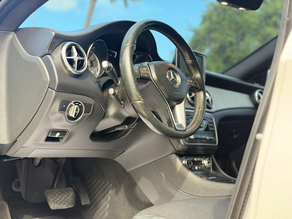Used 2014 Mercedes-Benz CLA 250 4MATIC w/ Multimedia Package image 11