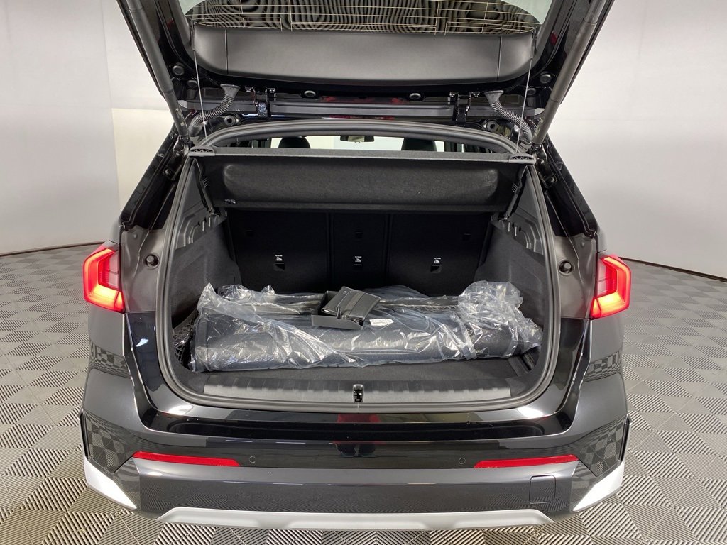 New 2026 BMW X1 xDrive28i w/ Convenience Package image 25