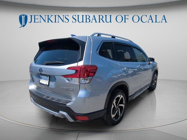 Used 2023 Subaru Forester Touring AWD/4WD image 3