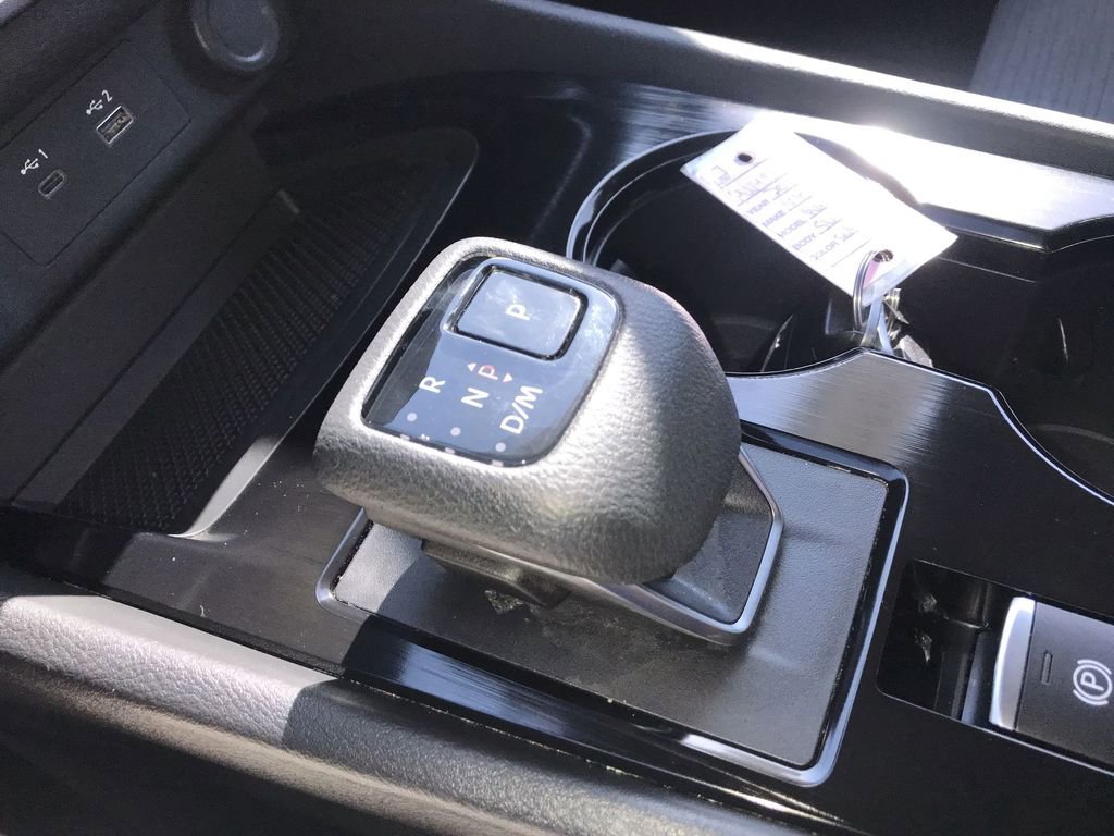 Used 2023 Nissan Rogue SV image 18