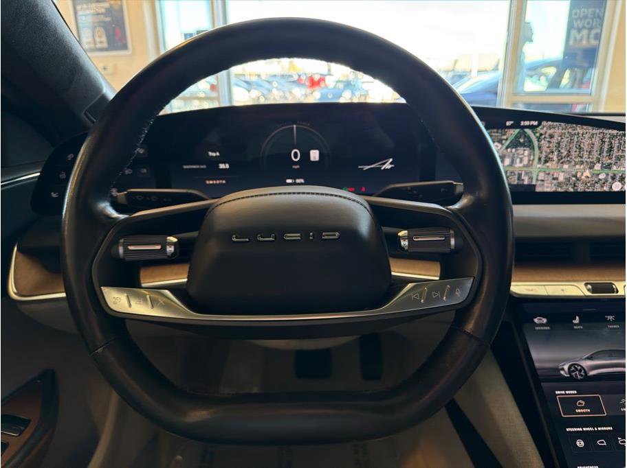 Used 2023 Lucid Air Touring image 15