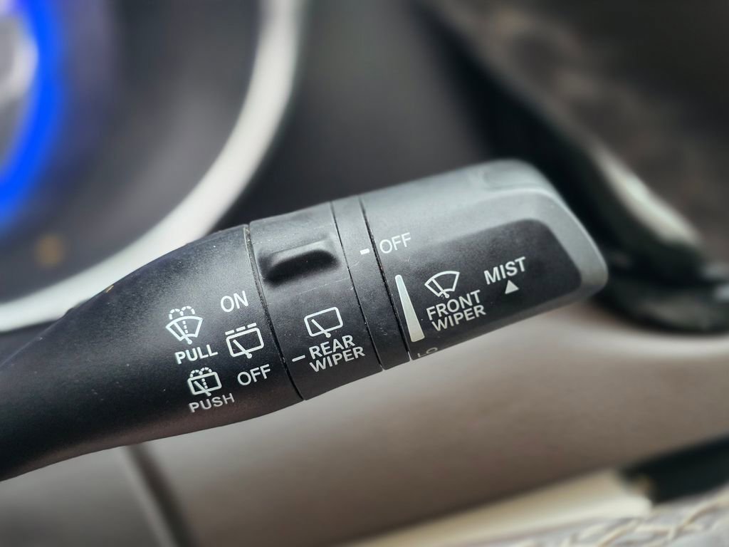 Used 2020 Chrysler Pacifica Touring-L image 33