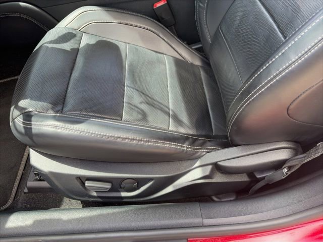 Used 2020 Ford Mustang GT Premium w/ GT Performance Package RWD image 9