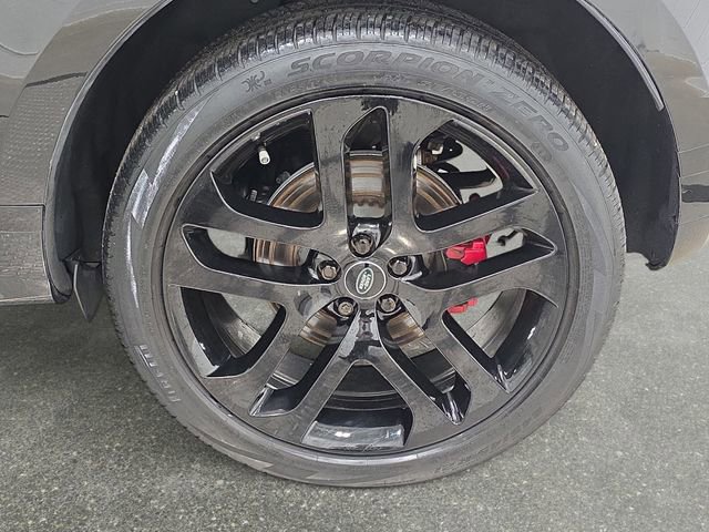 Used 2023 Land Rover Range Rover Evoque R-Dynamic SE image 33