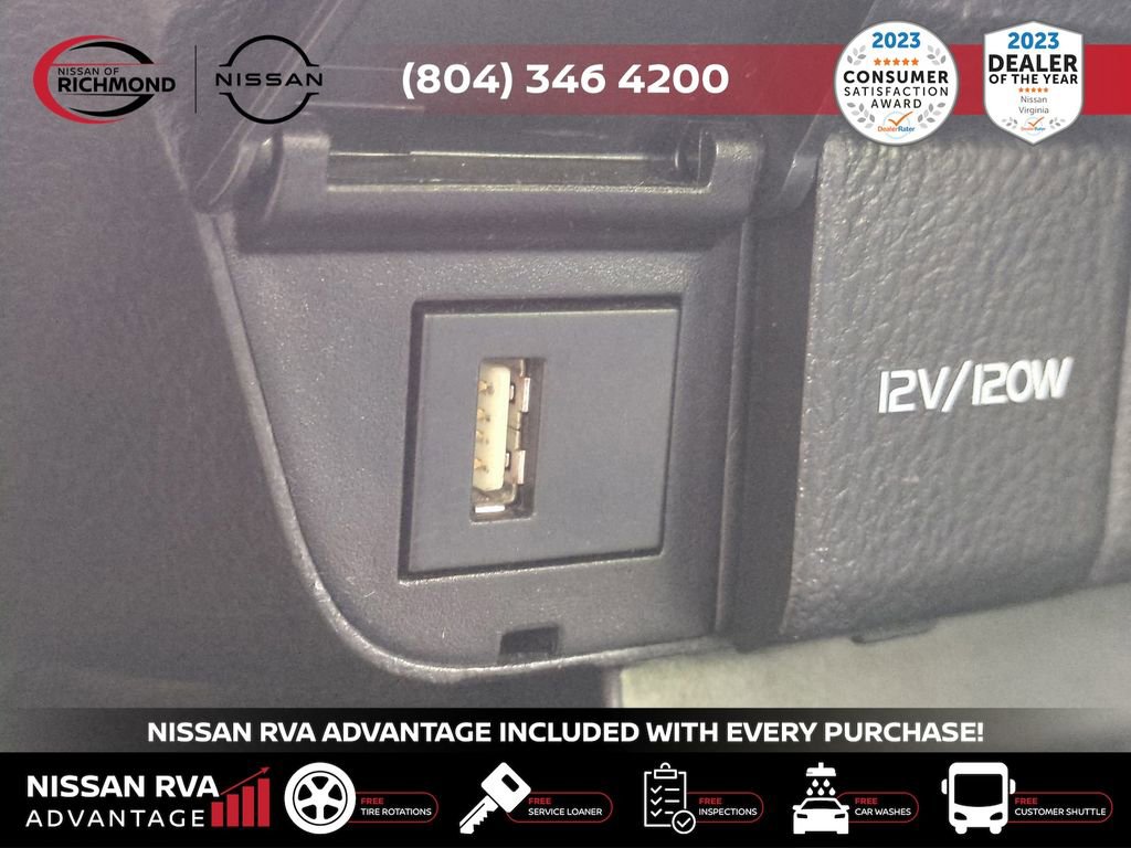 Used 2022 Toyota Camry SE image 21