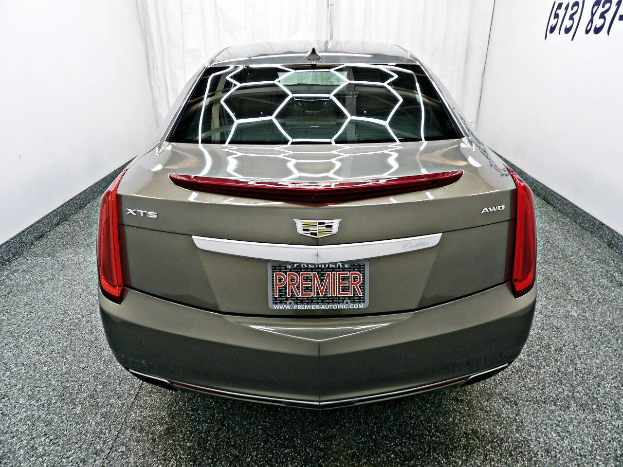 Used 2017 Cadillac XTS Luxury w/ Driver Awareness Package image 5