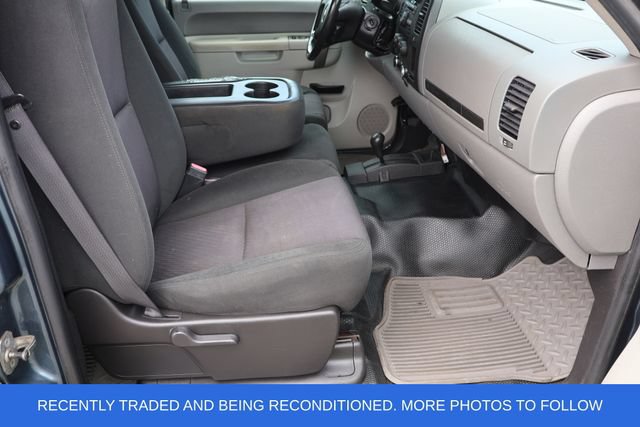 Used 2011 Chevrolet Silverado 3500 W/T AWD/4WD image 19