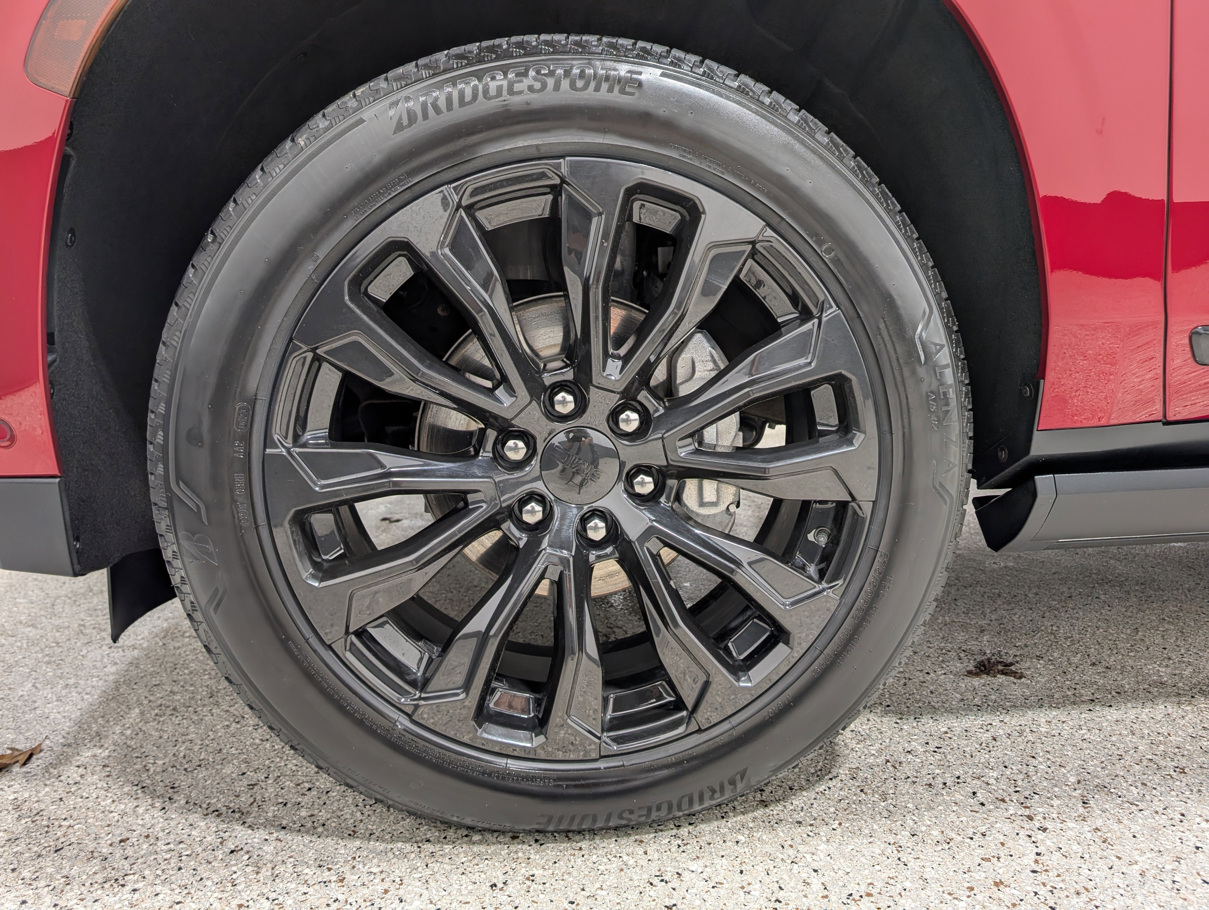 Used 2023 GMC Yukon XL Denali w/ Denali Reserve Package image 11