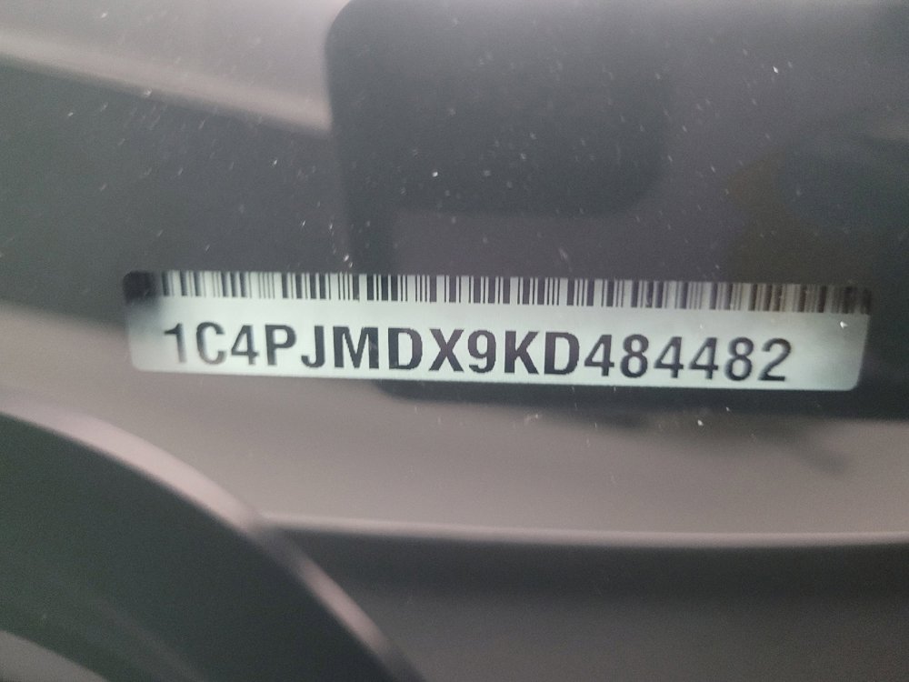Used 2019 Jeep Cherokee Limited AWD/4WD image 33