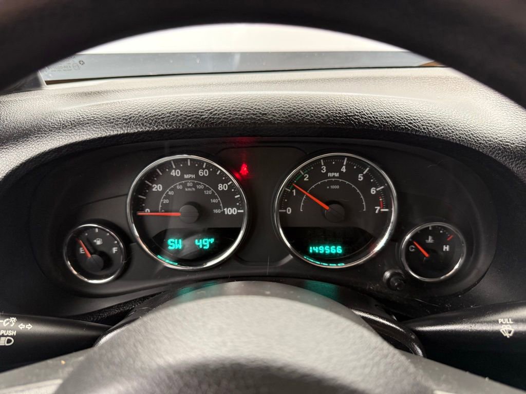 Used 2013 Jeep Wrangler Unlimited Sport image 4