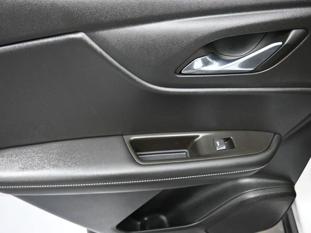 Used 2023 Chevrolet Blazer LT image 13