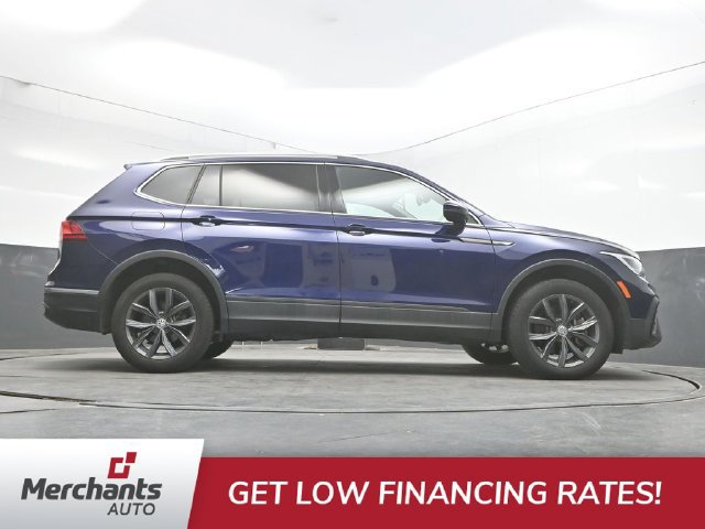 Used 2022 Volkswagen Tiguan SE AWD/4WD image 46
