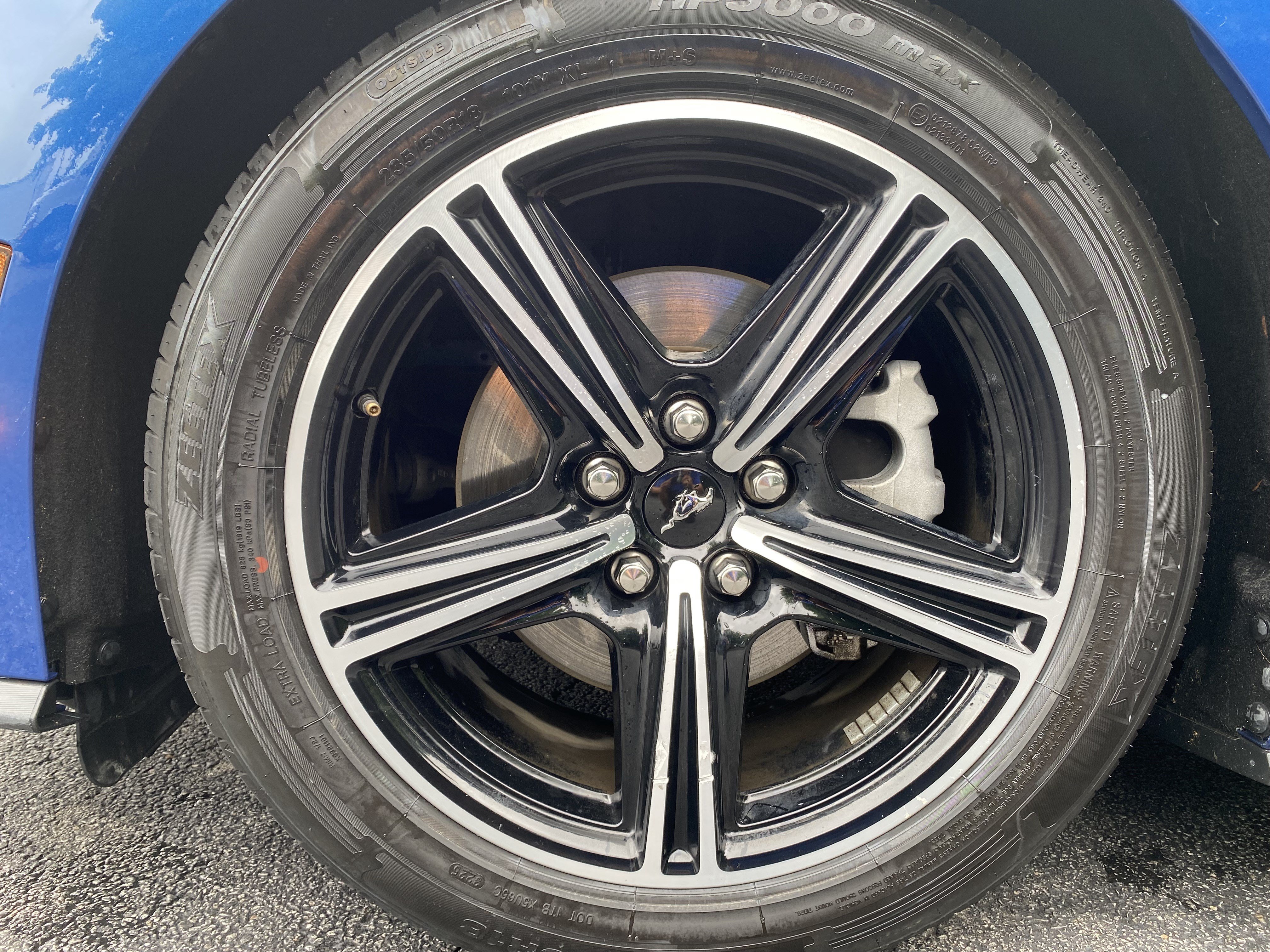 Used 2024 Ford Mustang Premium RWD image 41