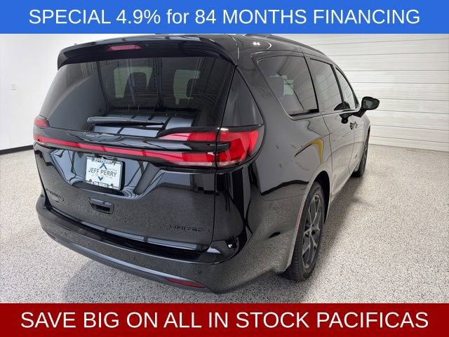 New 2026 Chrysler Pacifica Limited w/ S Appearance Package image 25