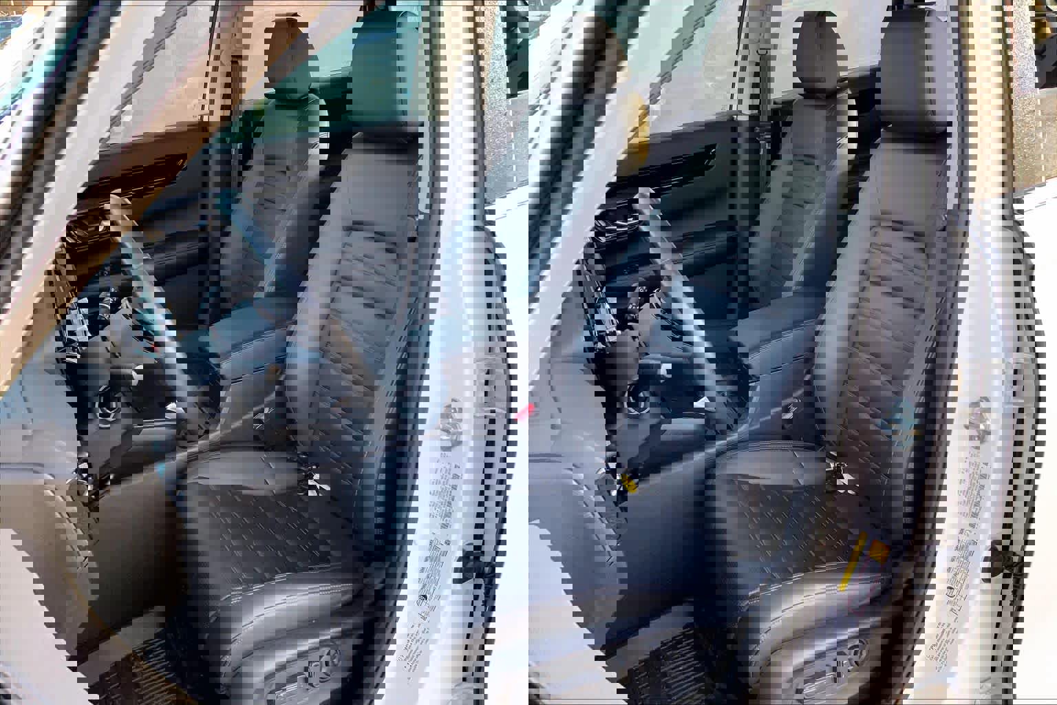 Used 2024 Honda CR-V EX-L image 8