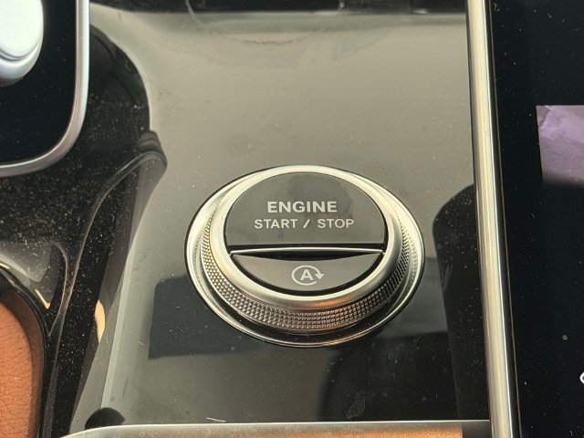 Used 2026 Mercedes-Benz S 500 4MATIC image 30