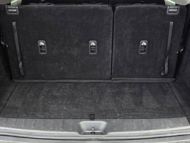 Certified 2025 Nissan Pathfinder SV FWD image 9