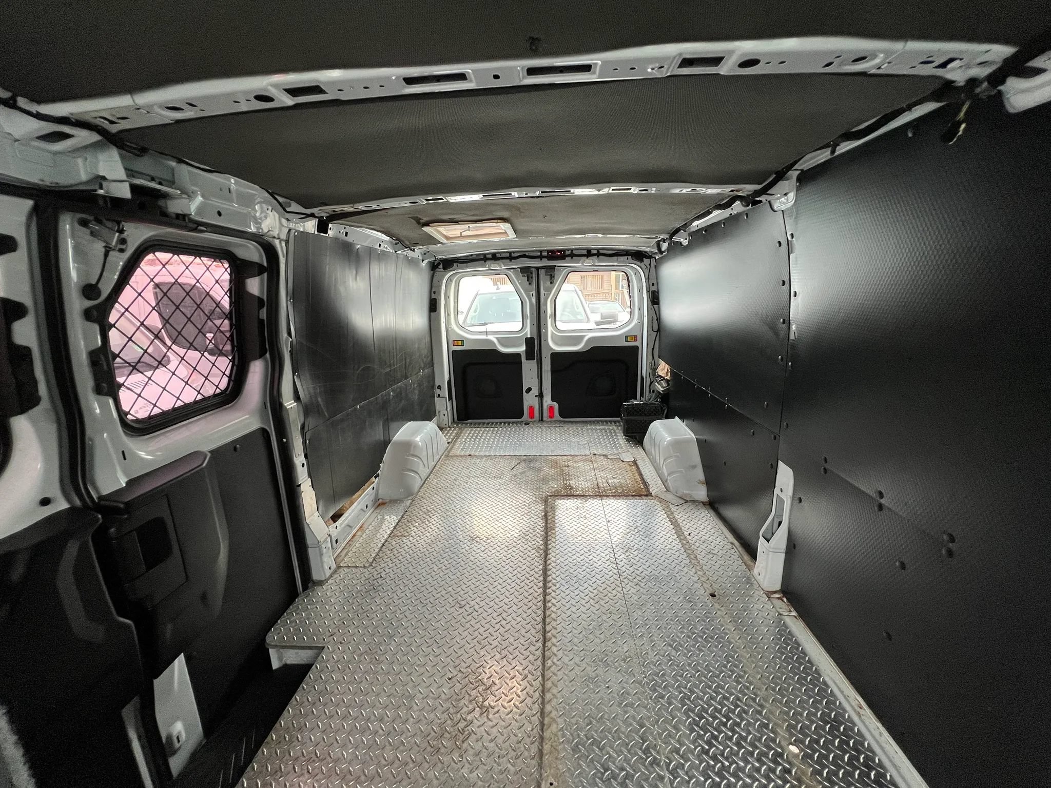 Used 2018 Ford Transit 250 148 Low Roof RWD image 64
