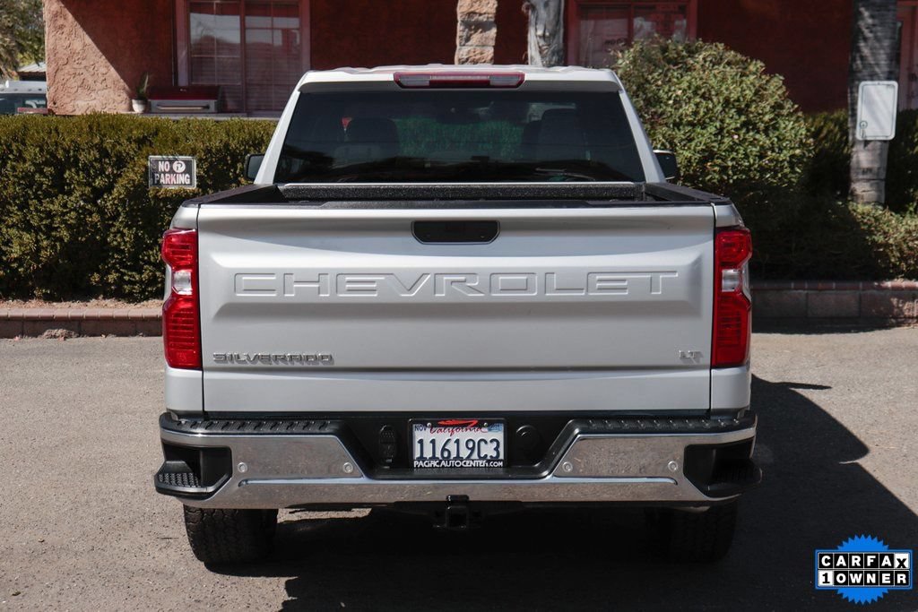 Used 2020 Chevrolet Silverado 1500 LT w/ Convenience Package AWD/4WD image 8