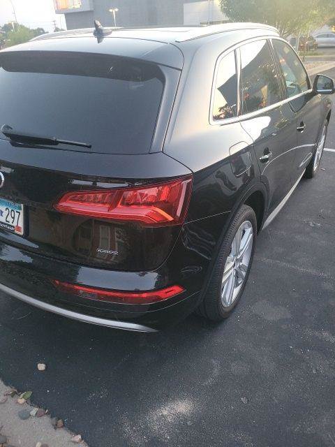 Used 2019 Audi Q5 2.0T Premium Plus w/ Premium Plus Package AWD/4WD image 4