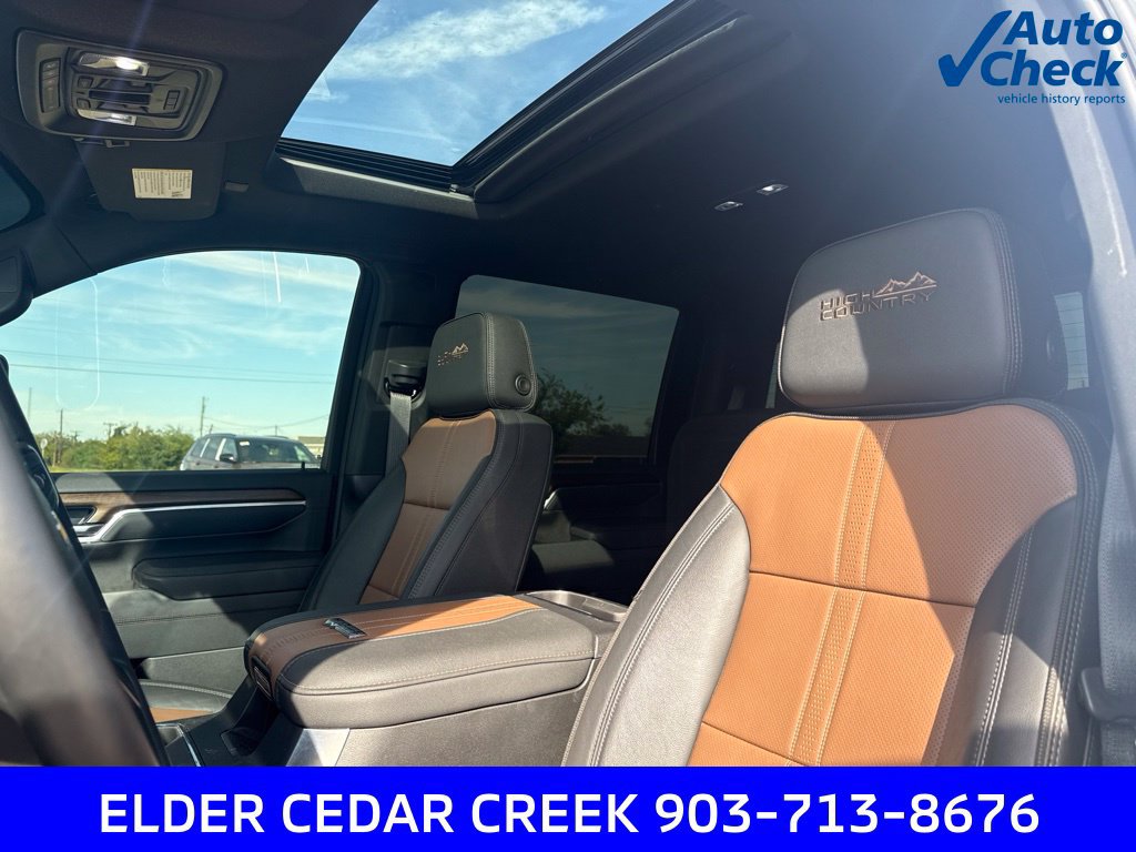 Used 2026 Chevrolet Silverado 3500 High Country w/ Technology Package AWD/4WD image 17
