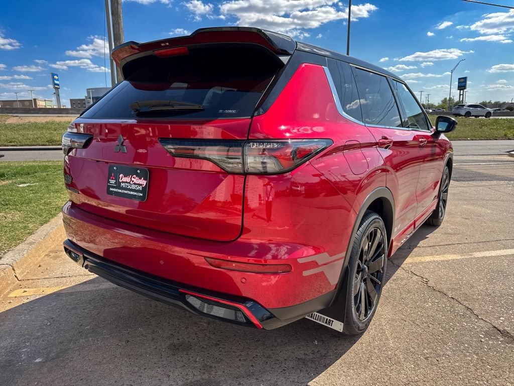New 2026 Mitsubishi Outlander AWD image 4
