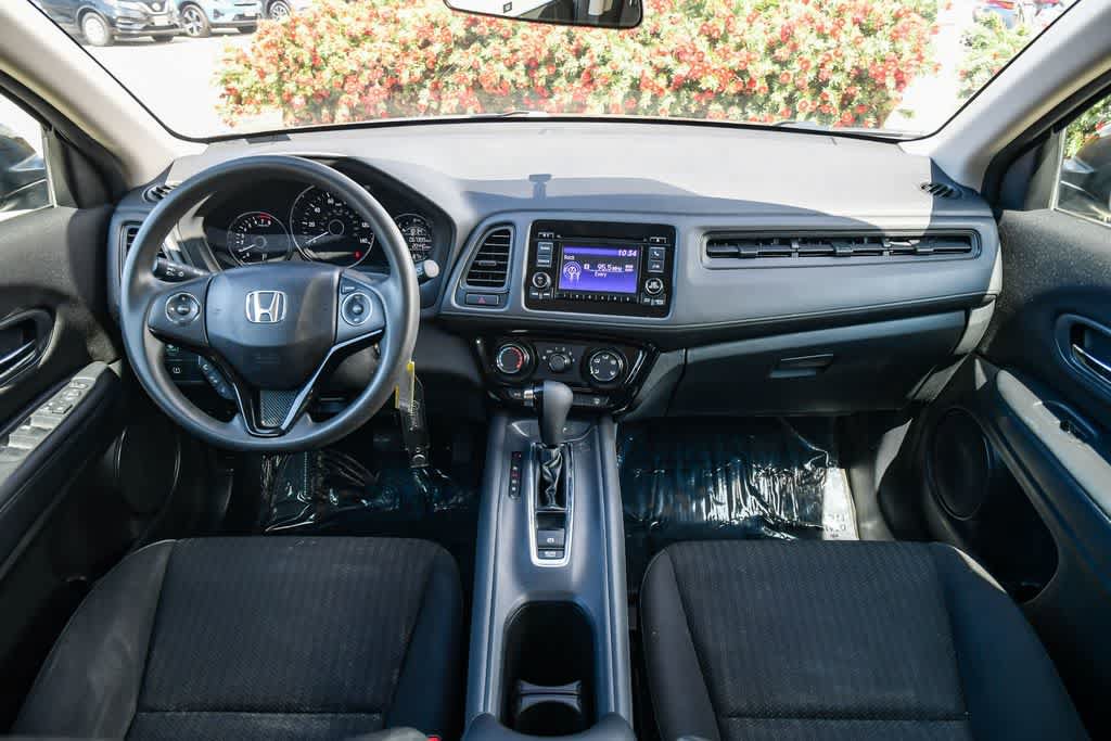 Used 2017 Honda HR-V LX image 14