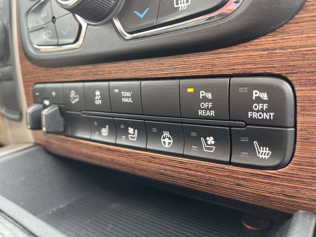Used 2018 RAM 2500 Laramie w/ Off Road Package image 30
