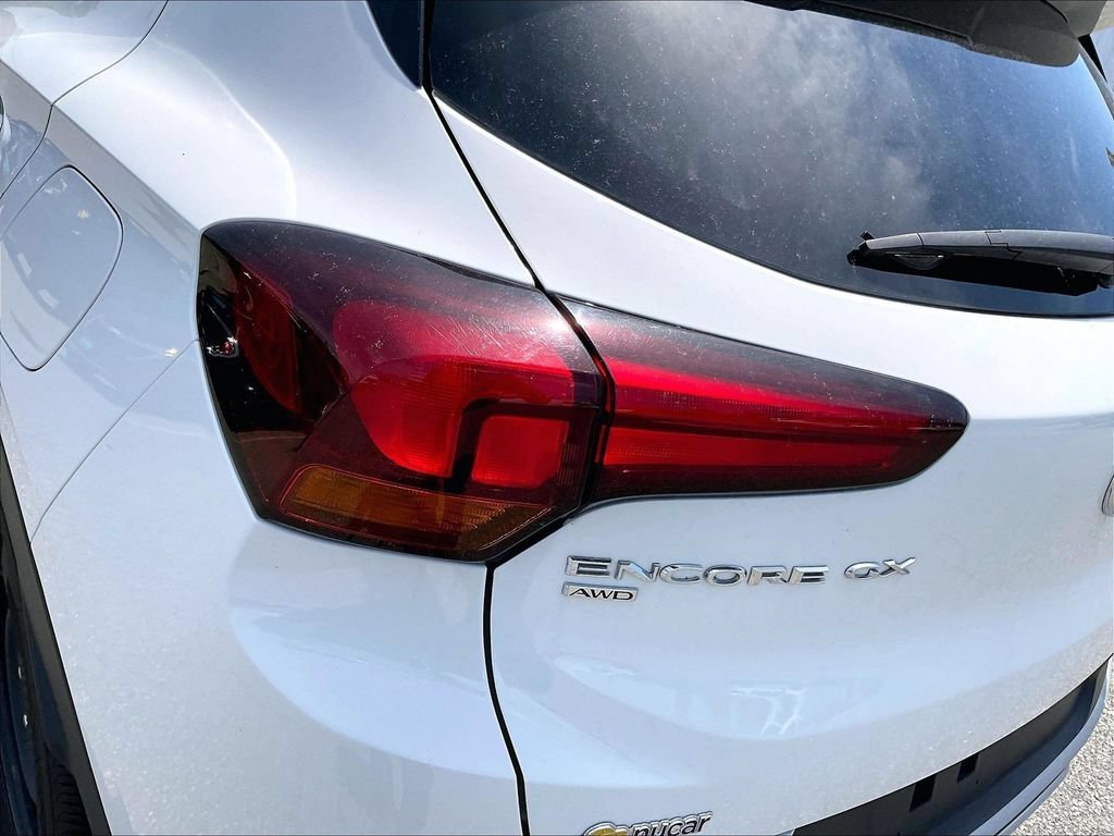 Used 2022 Buick Encore GX Preferred w/ Cold Weather Comfort Package AWD/4WD image 32