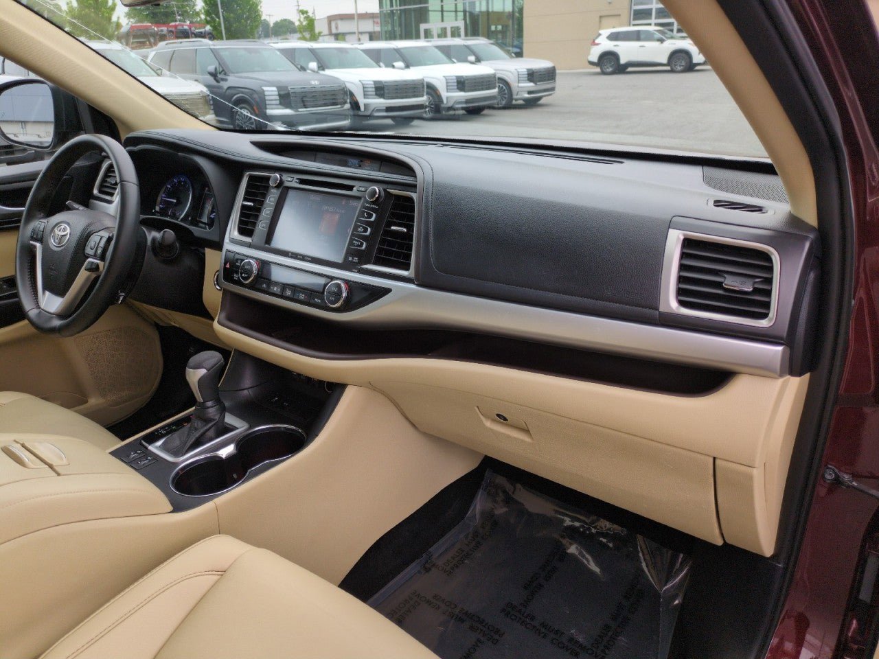 Used 2019 Toyota Highlander XLE FWD image 51