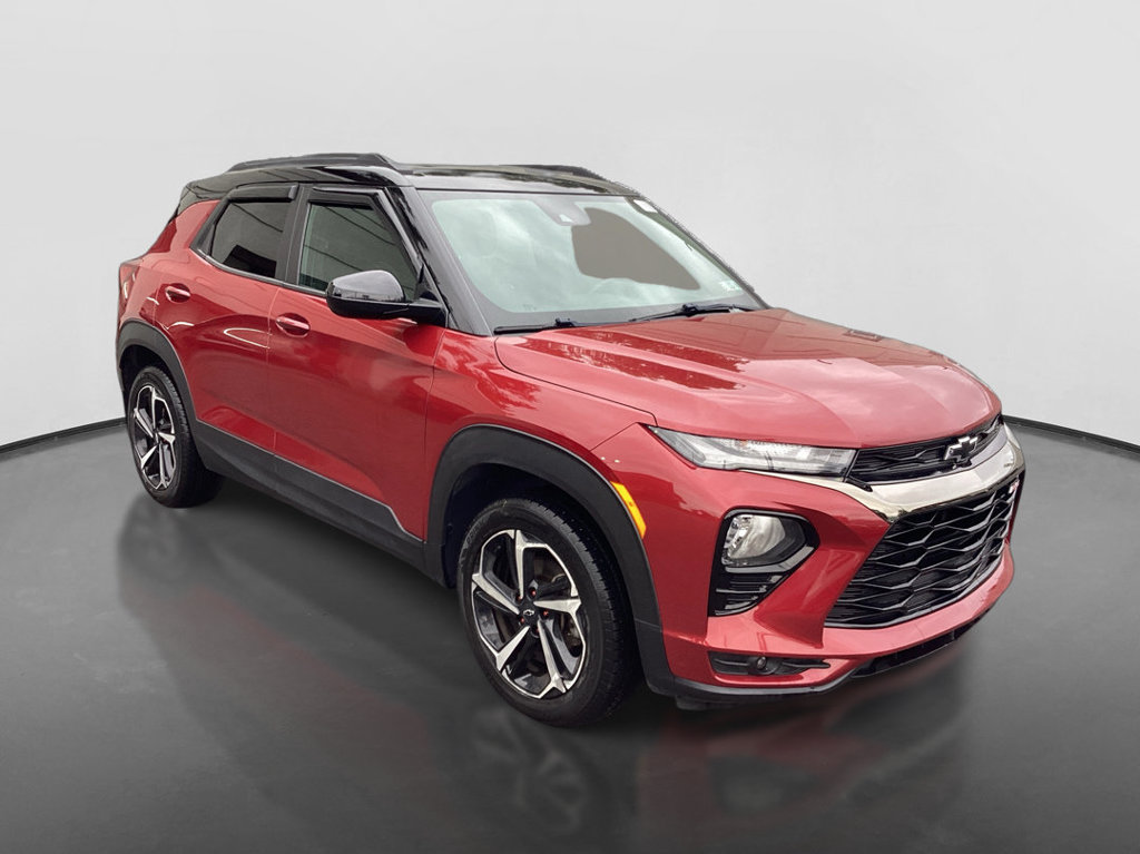 Used 2021 Chevrolet TrailBlazer RS w/ Sun and Liftgate Package AWD/4WD image 3
