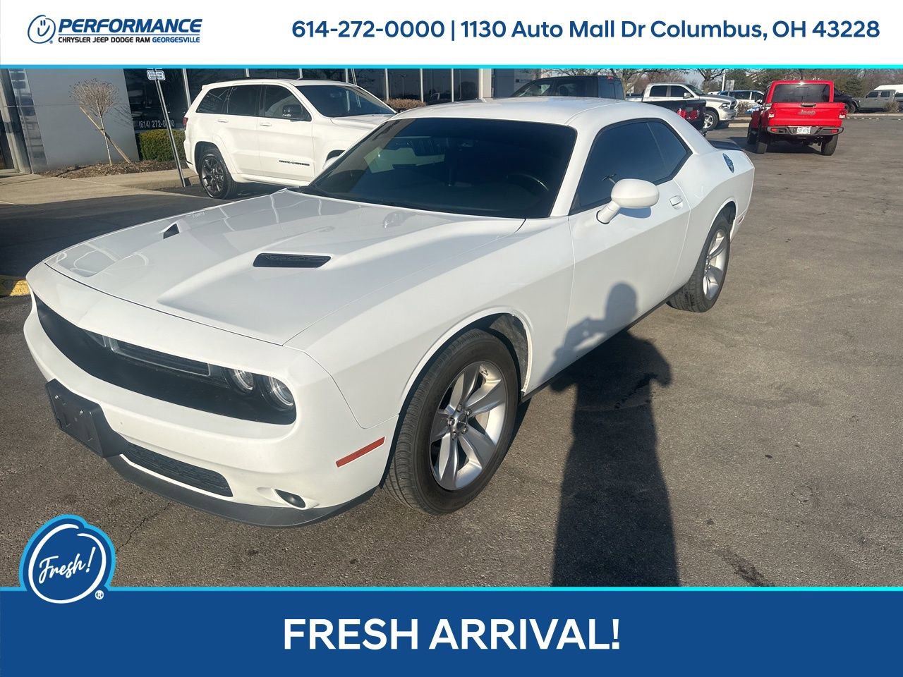 Used 2023 Dodge Challenger SXT image 8