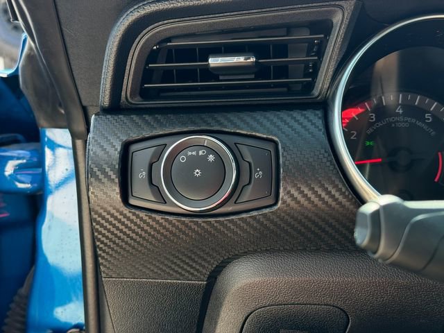 Used 2021 Ford Mustang EcoBoost image 28