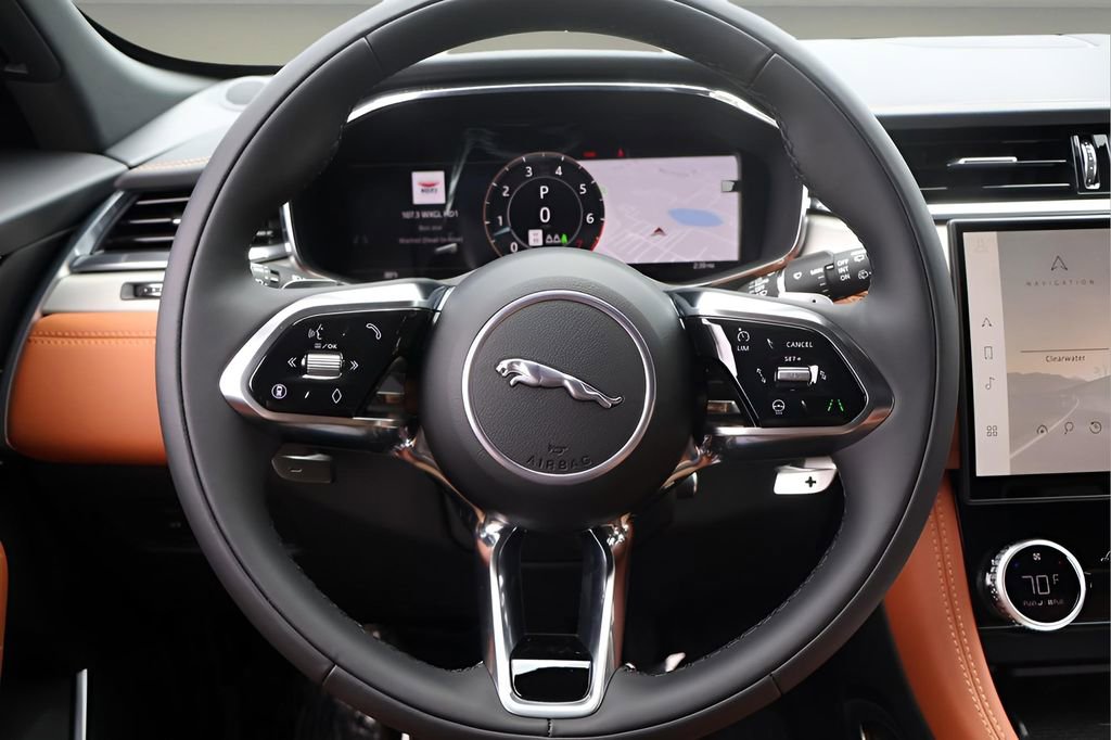 New 2026 Jaguar F-PACE R-Dynamic S AWD/4WD image 19